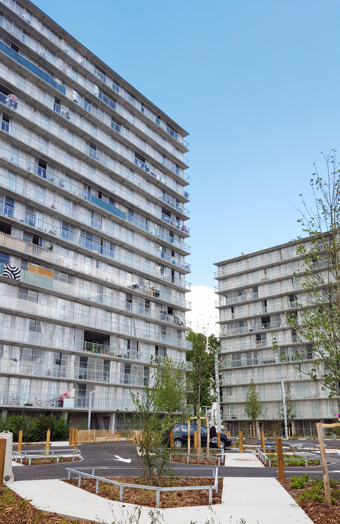 a+t - a+t visits the Cité du Grand Parc